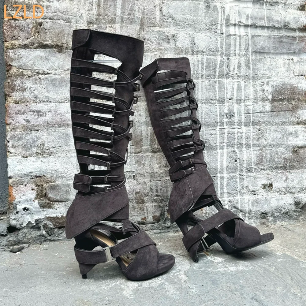 Белые женские ботинки с полой  – обзор и цена Leather Classic Strap